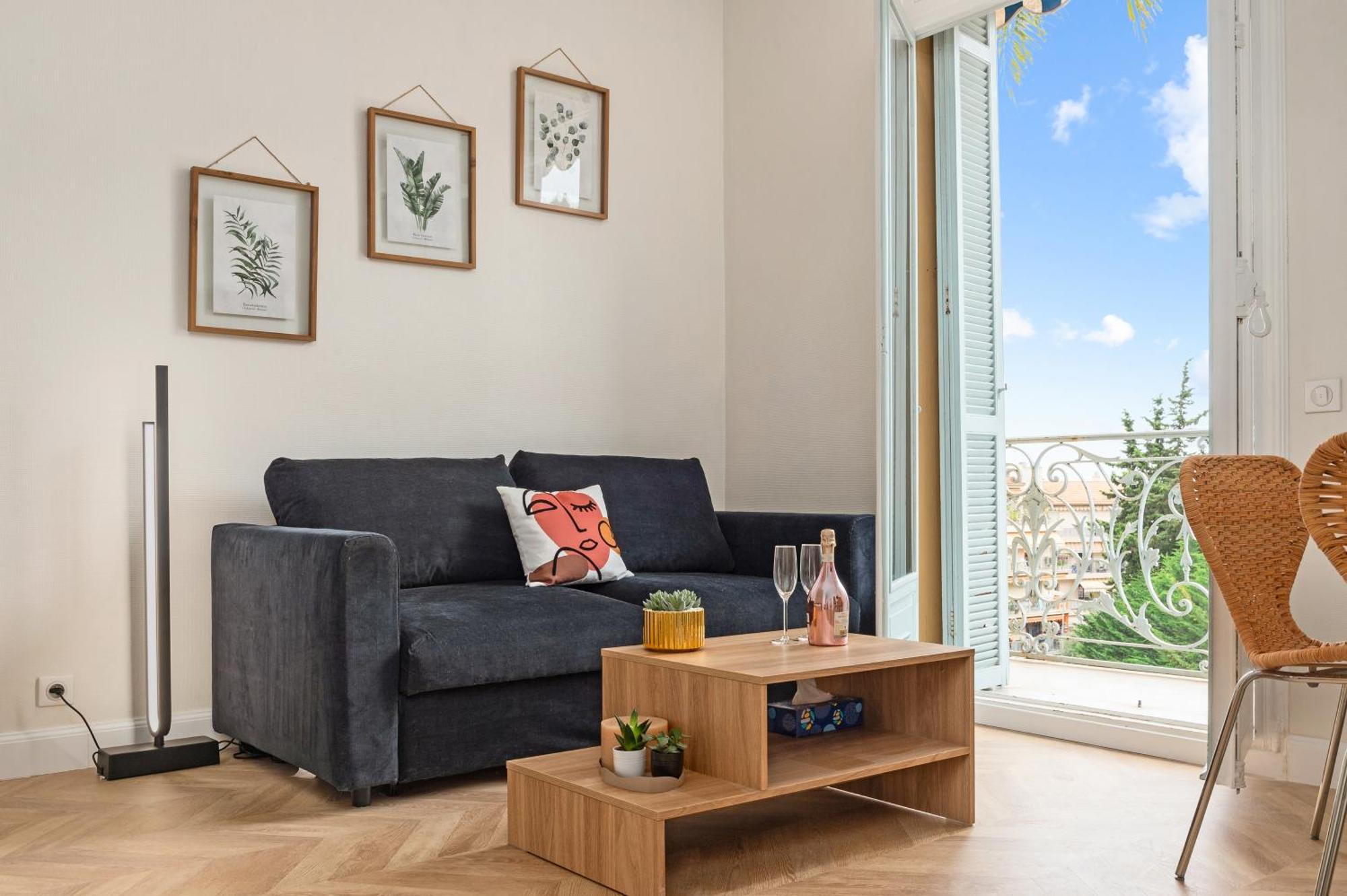 דירות Mont Fleuri- Somptueux 2 Pieces - Parking - מנטון מראה חיצוני תמונה